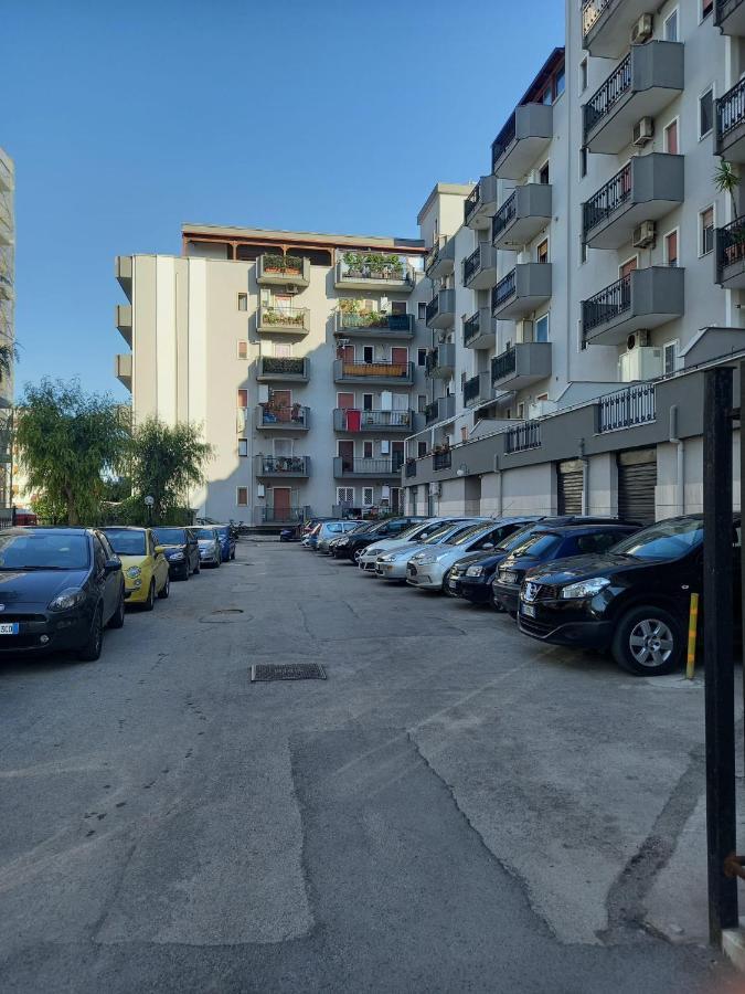 Hauze Trani Apartment ภายนอก รูปภาพ